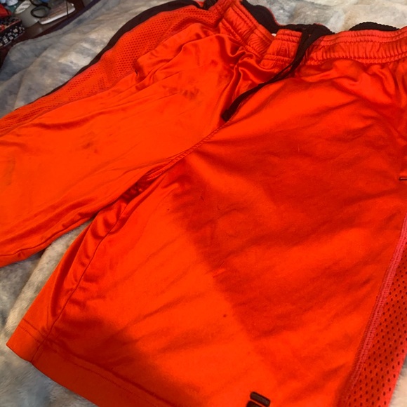 Shorts - Picture 3 of 3